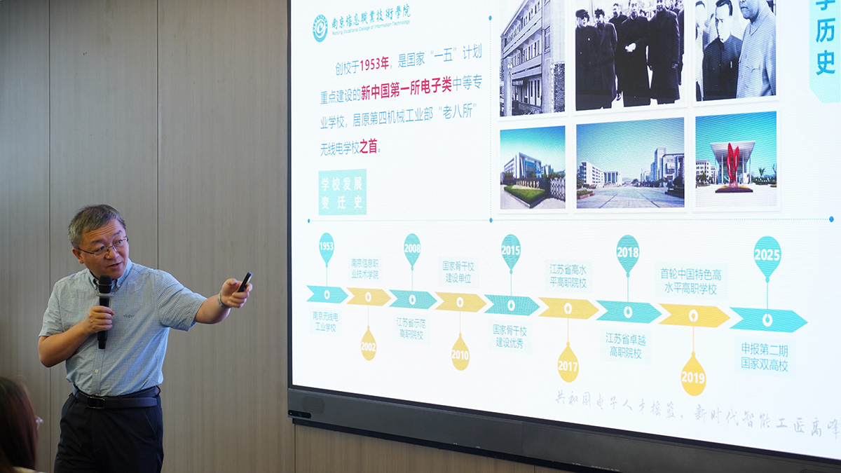 J9����|����վ����